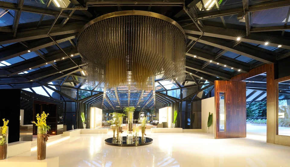 Lobby do Tivoli Mofarrej, onde fica o restaurante SEEN